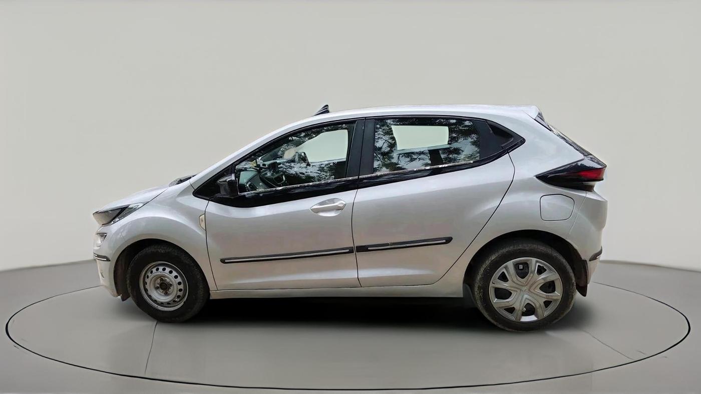 2020 Tata ALTROZ XT PETROL, Petrol, Manual, 71,566 km, exterior