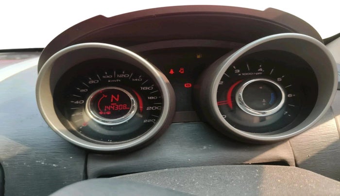 2014 Mahindra XUV500 W8, Diesel, Manual, 1,44,308 km, interior