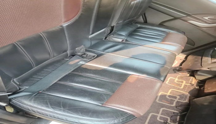 2014 Mahindra XUV500 W8, Diesel, Manual, 1,44,308 km, interior