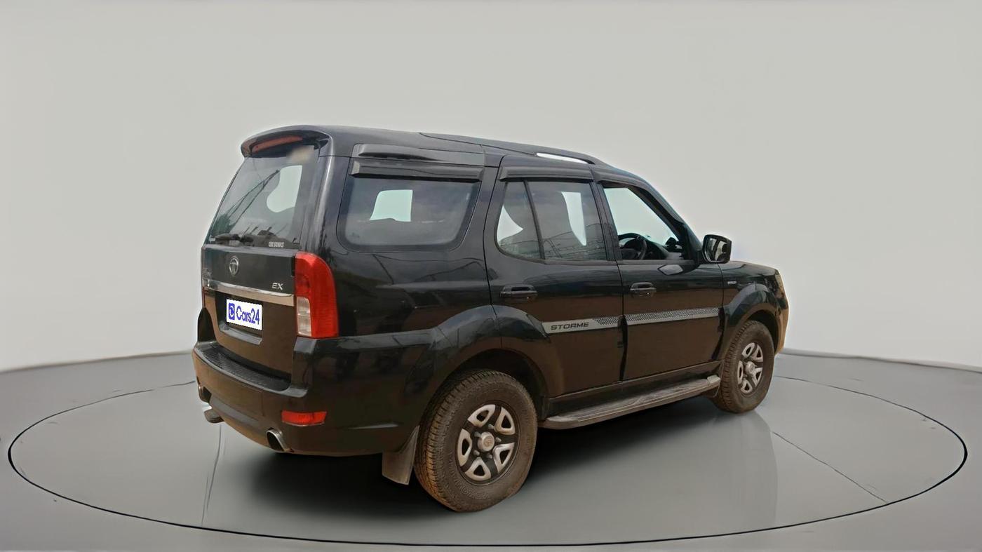 2016 Tata Safari Storme 2.2 EX 4X2, Diesel, Manual, 88,079 km, exterior