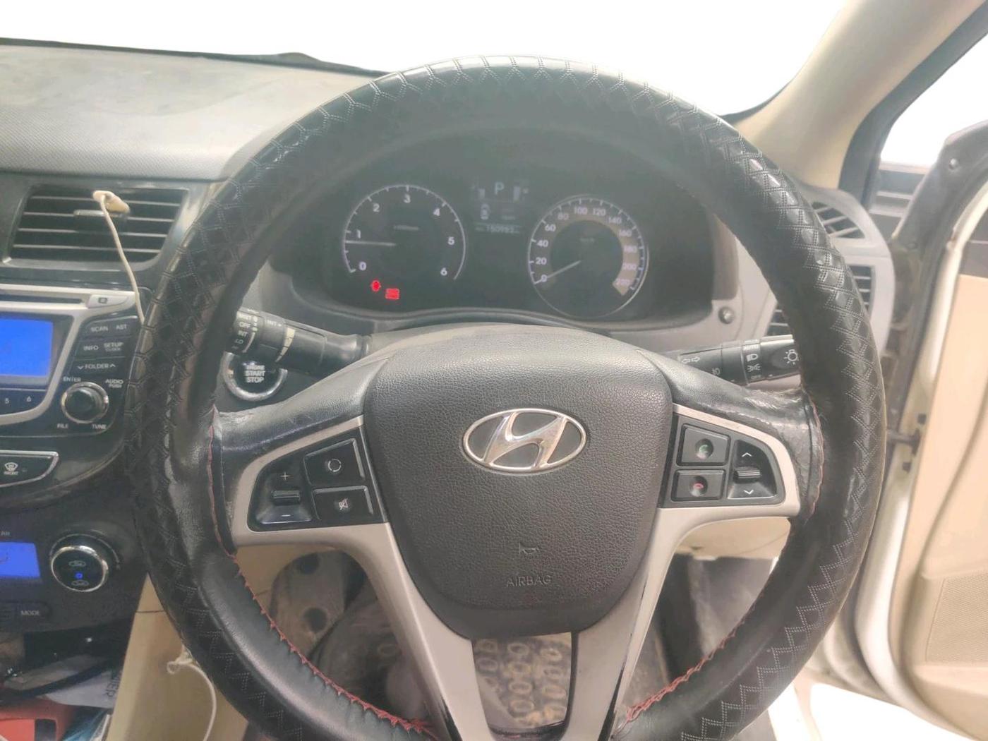 2014 Hyundai Verna FLUIDIC 1.6 CRDI SX OPT AT, Diesel, Automatic, 1,50,982 km, interior