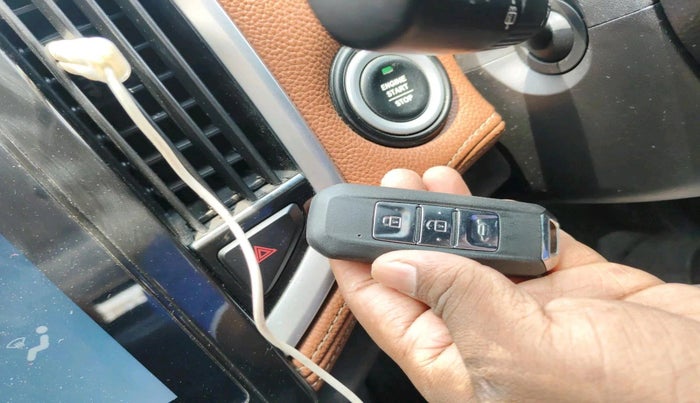 2020 MG HECTOR PLUS SHARP 1.5 PETROL TURBO DCT 6-STR, Petrol, Automatic, 55,326 km, interior