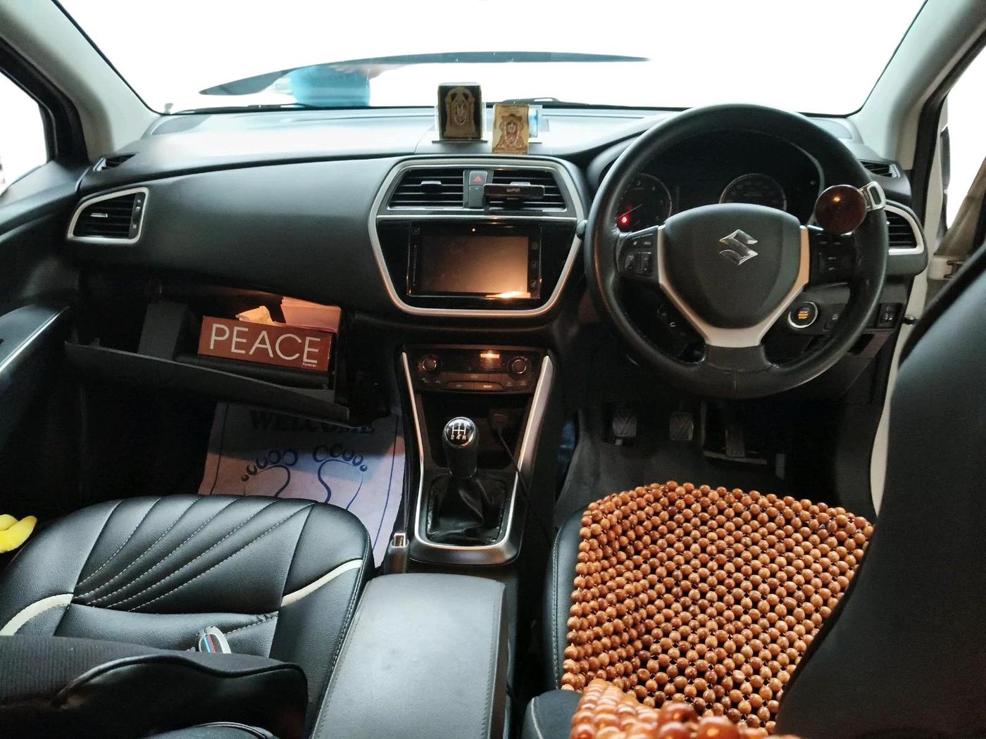 2018 Maruti S Cross ZETA 1.3, Diesel, Manual, 1,23,540 km, interior