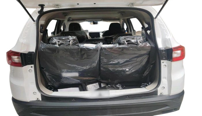 2025 Renault TRIBER Evolution, Petrol, Manual, 35 km, exterior