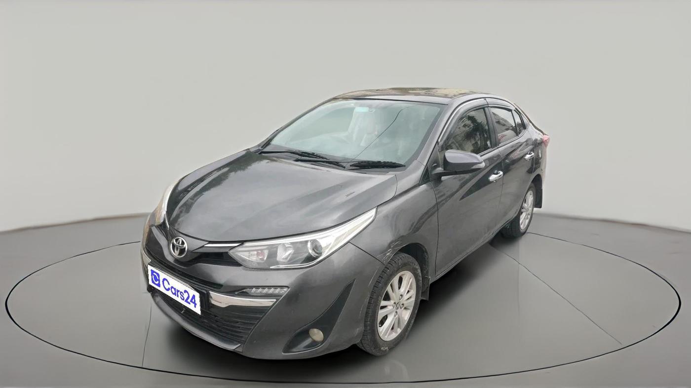 2018 Toyota YARIS VX CVT, Petrol, Automatic, 1,49,982 km, exterior