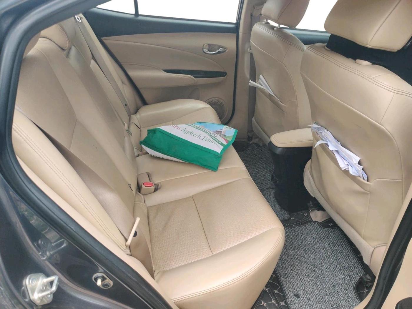 2018 Toyota YARIS VX CVT, Petrol, Automatic, 1,49,982 km, interior