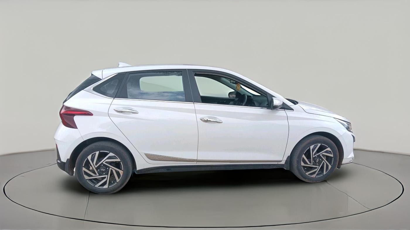 2024 Hyundai NEW I20 ASTA (O) 1.2 MT, Petrol, Manual, 31,427 km, exterior