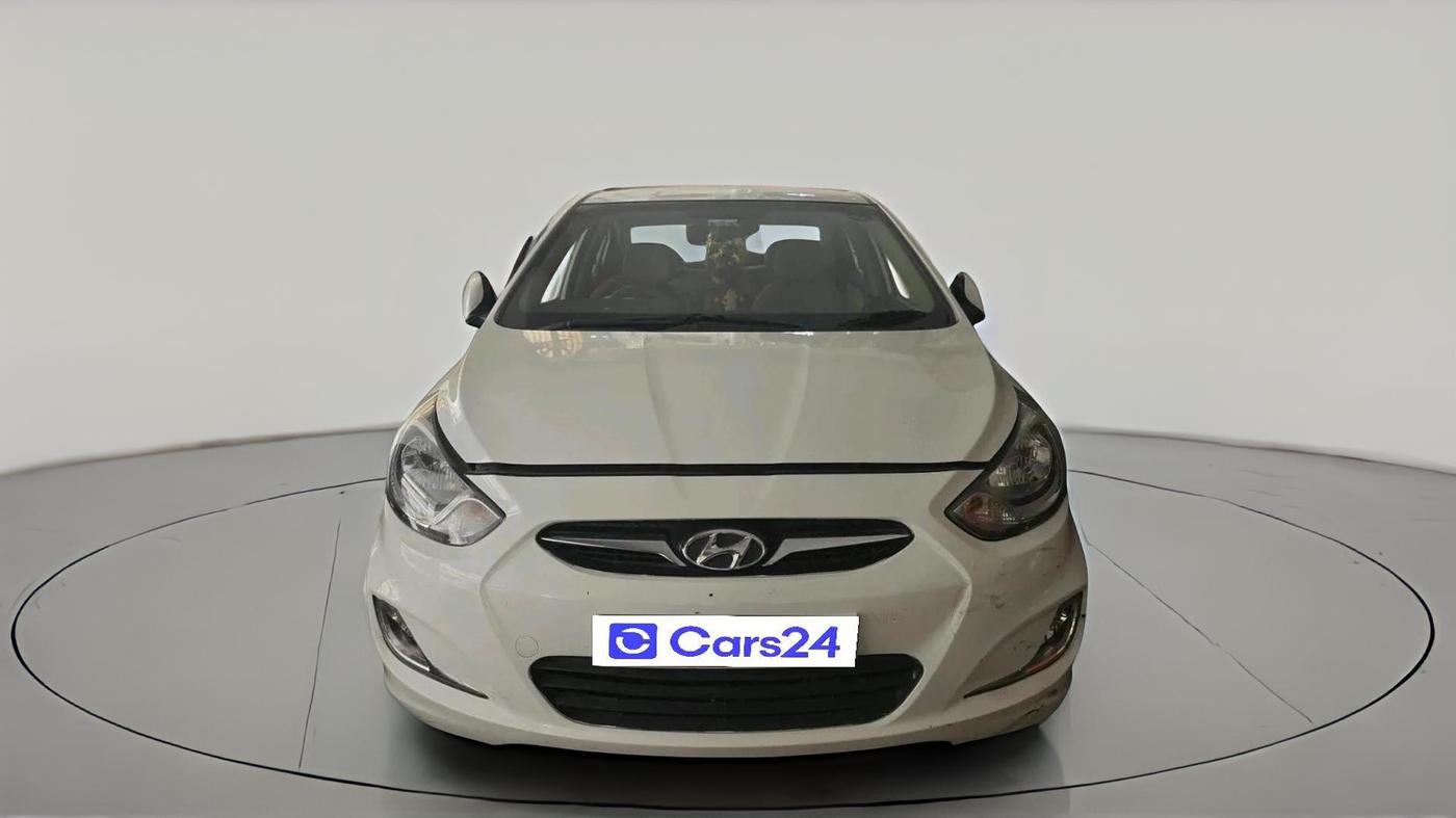 2012 Hyundai Verna FLUIDIC 1.6 CRDI SX, Diesel, Manual, 1,01,638 km, exterior