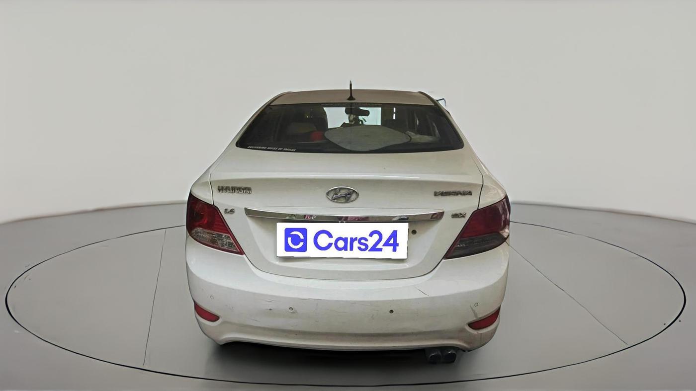 2012 Hyundai Verna FLUIDIC 1.6 CRDI SX, Diesel, Manual, 1,01,638 km, exterior