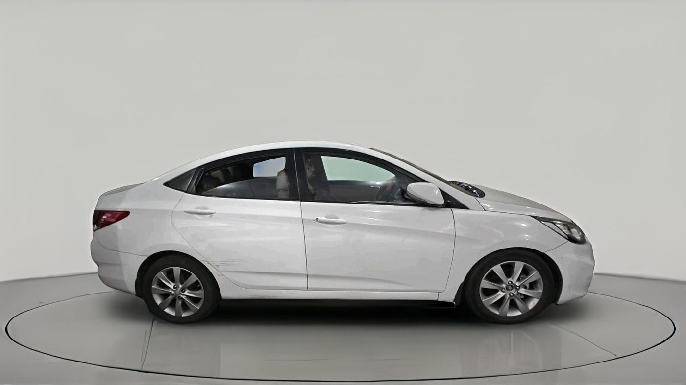 2012 Hyundai Verna FLUIDIC 1.6 CRDI SX, Diesel, Manual, 1,01,638 km, exterior