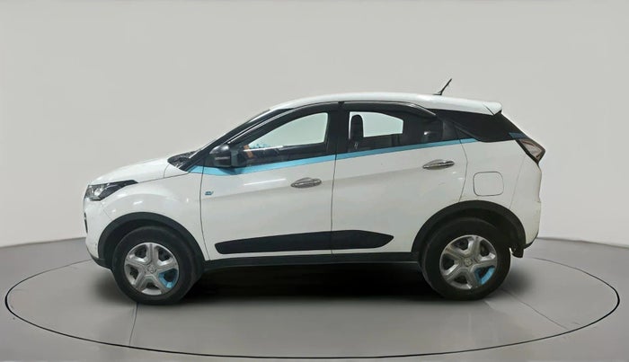 2022 Tata NEXON EV XM, Electric, Automatic, 88,503 km, exterior