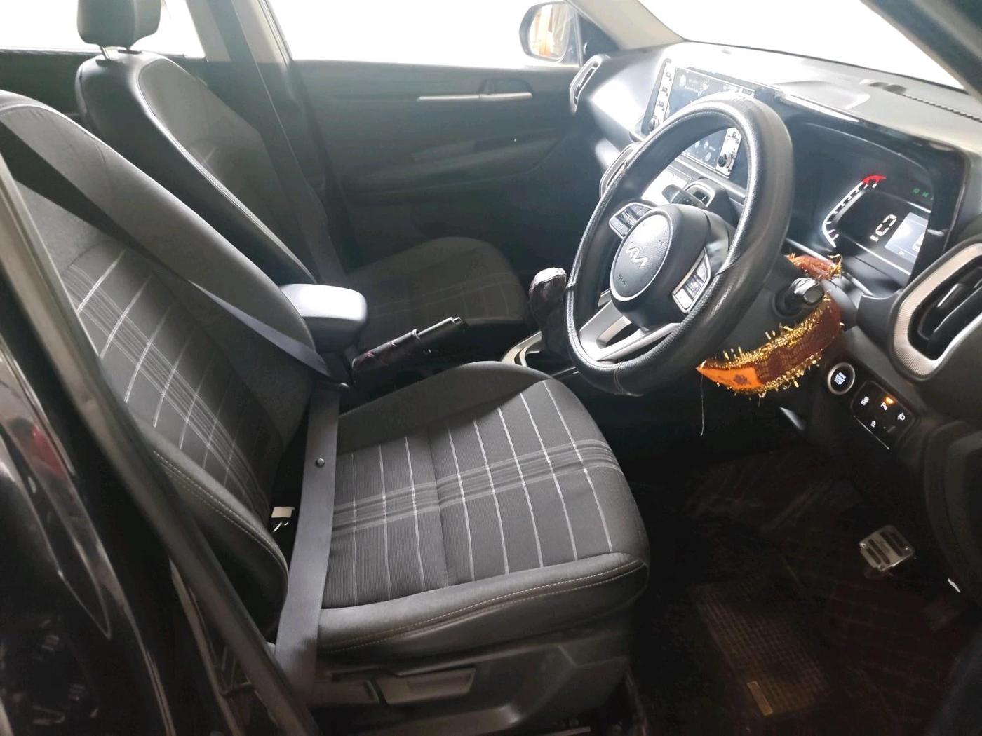 2024 KIA SONET HTK PLUS 1.2 PETROL MT, Petrol, Manual, 17,291 km, interior