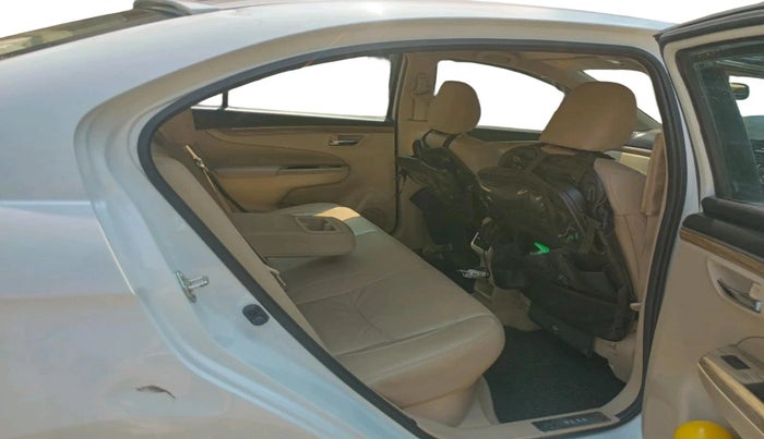 2021 Maruti Ciaz ALPHA  AT 1.5 SHVS PETROL, Petrol, Automatic, 36,575 km, interior