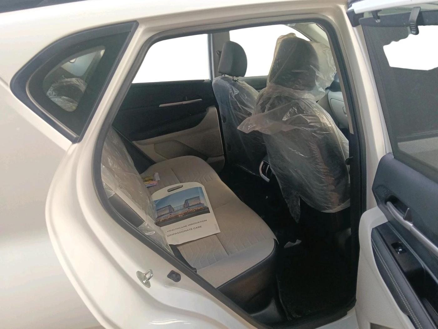 2022 KIA SONET HTX 1.0 DCT, Petrol, Automatic, 10,357 km, interior