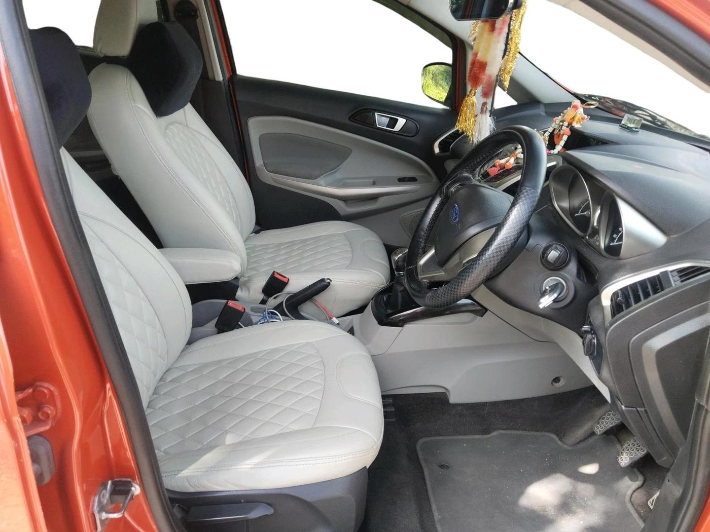 2015 Ford Ecosport TITANIUM 1.5L PETROL, Petrol, Manual, 1,42,811 km, interior