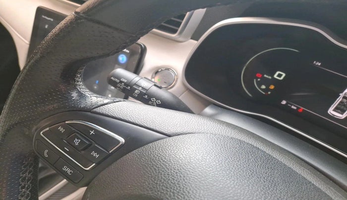 2022 MG ASTOR SHARP EX 1.5 MT, Petrol, Manual, 34,149 km, interior