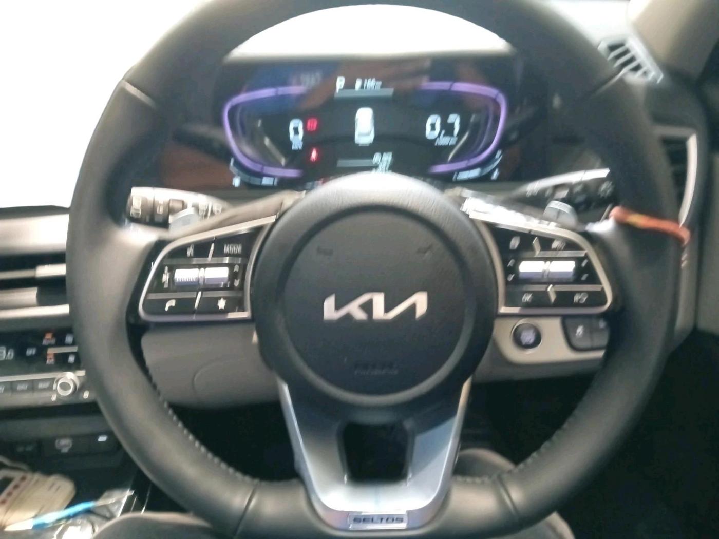 2025 KIA SELTOS HTX IVT, Petrol, Automatic, 3,201 km, interior