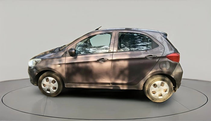 2018 Tata Tiago XT PETROL, Petrol, Manual, 1,27,303 km, exterior