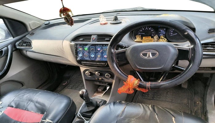 2018 Tata Tiago XT PETROL, Petrol, Manual, 1,27,303 km, interior