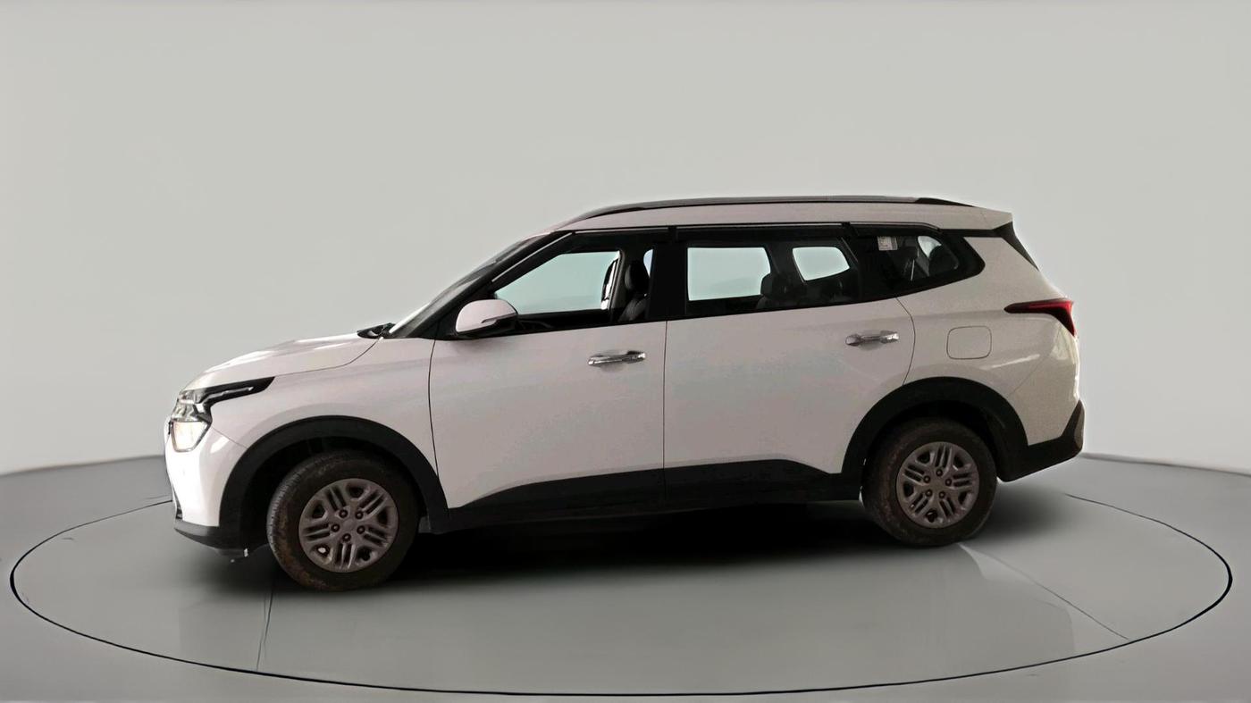 2023 KIA CARENS PRESTIGE 1.5 PETROL 7 STR, Petrol, Manual, 18,371 km, exterior