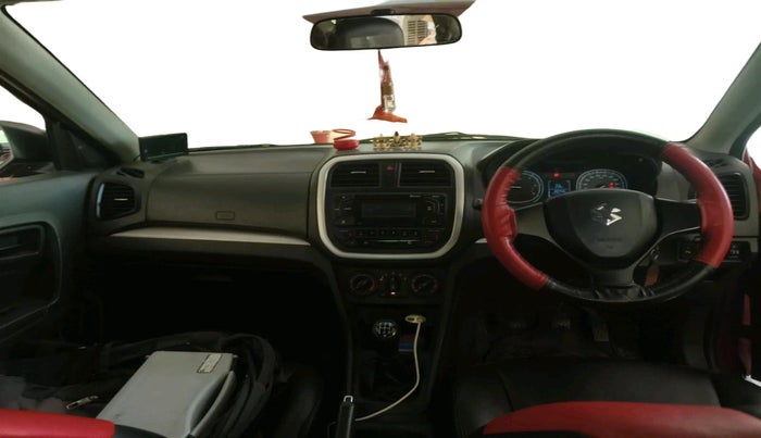 2016 Maruti Vitara Brezza VDI (O), Diesel, Manual, 89,743 km, interior