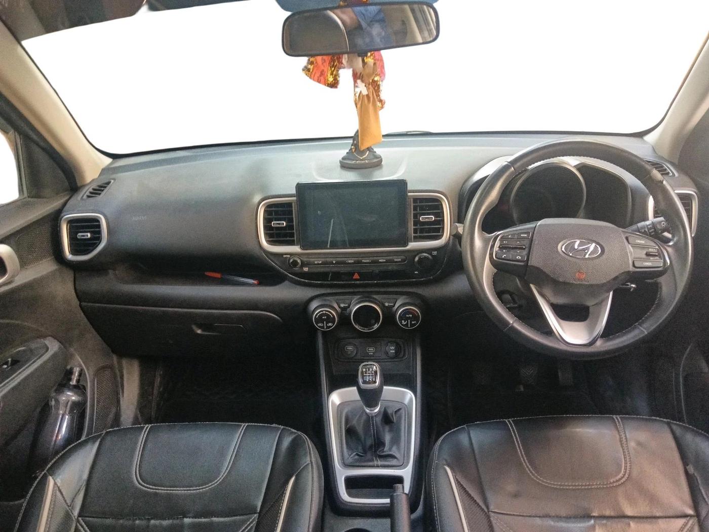 2021 Hyundai VENUE SX 1.0 TURBO, Petrol, Manual, 69,008 km, interior