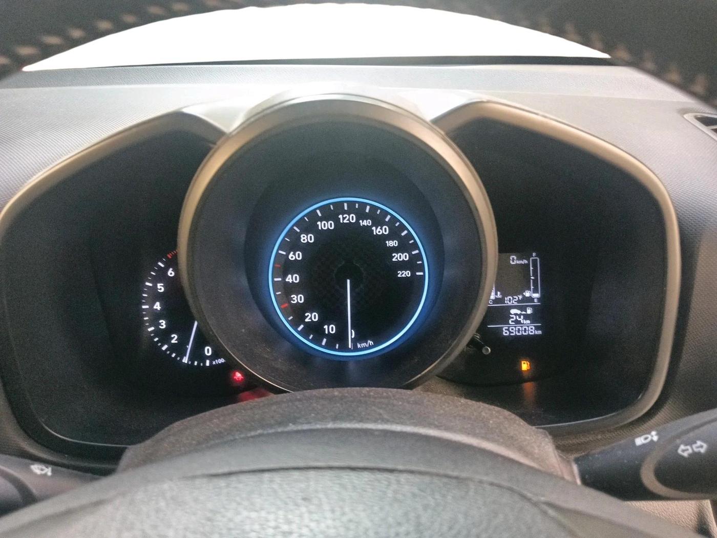2021 Hyundai VENUE SX 1.0 TURBO, Petrol, Manual, 69,008 km, interior