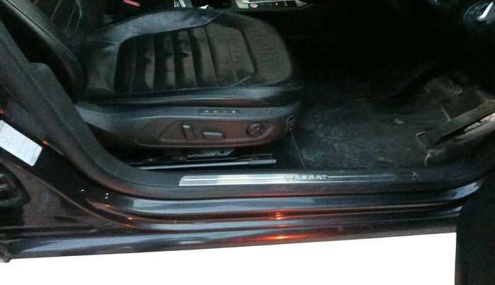 2011 Volkswagen Passat HIGHLINE DSG, Diesel, Automatic, 97,746 km, interior