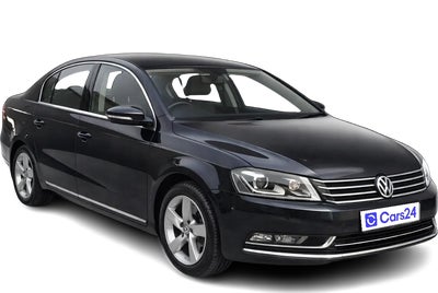 2011 Volkswagen Passat - Sedan - Diesel - Automatic - ₹6.50 lakh