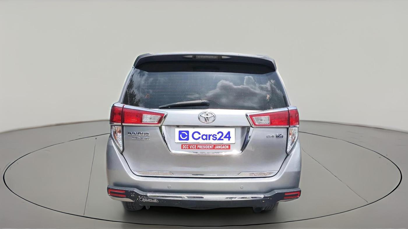 2017 Toyota Innova Crysta 2.4 ZX 7 STR, Diesel, Manual, 2,52,984 km, exterior