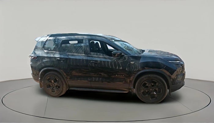 2024 Tata Safari ADVENTURE PLUS DARK EDITION AT, Diesel, Automatic, 19,489 km, exterior