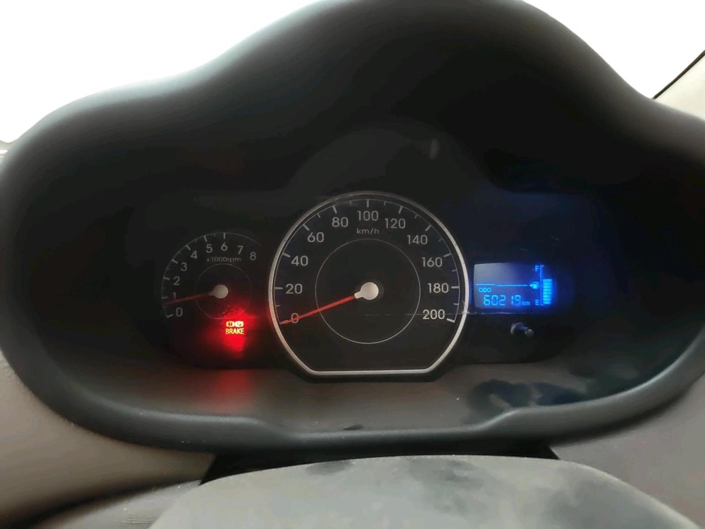2012 Hyundai i10 MAGNA 1.2, Petrol, Manual, 60,219 km, interior
