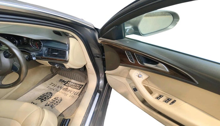 2013 Audi A6 2.0 TDI PREMIUM, Diesel, Automatic, 53,907 km, interior