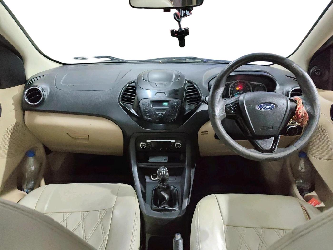 2018 Ford Figo Aspire TITANIUM1.5 DIESEL, Diesel, Manual, 1,21,735 km, interior