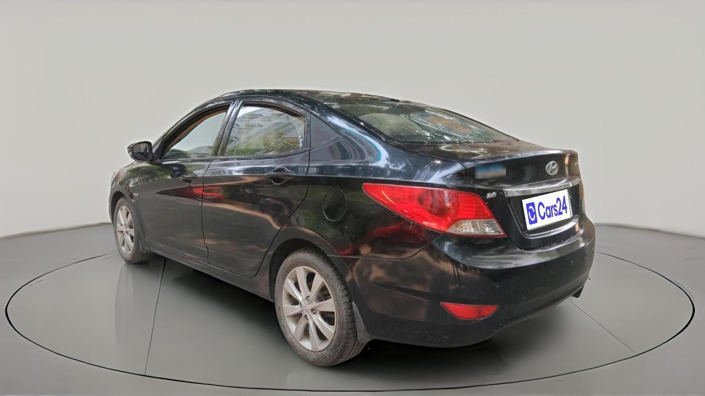 2012 Hyundai Verna FLUIDIC 1.6 CRDI SX, Diesel, Manual, 73,362 km, exterior