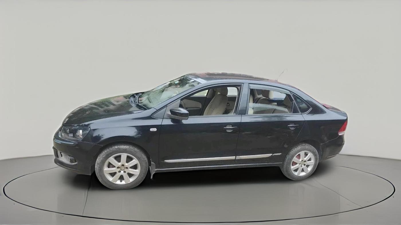 2011 Volkswagen Vento HIGHLINE 1.6 MPI, Petrol, Manual, 98,826 km, exterior