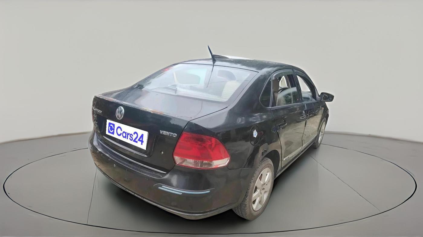 2011 Volkswagen Vento HIGHLINE 1.6 MPI, Petrol, Manual, 98,826 km, exterior