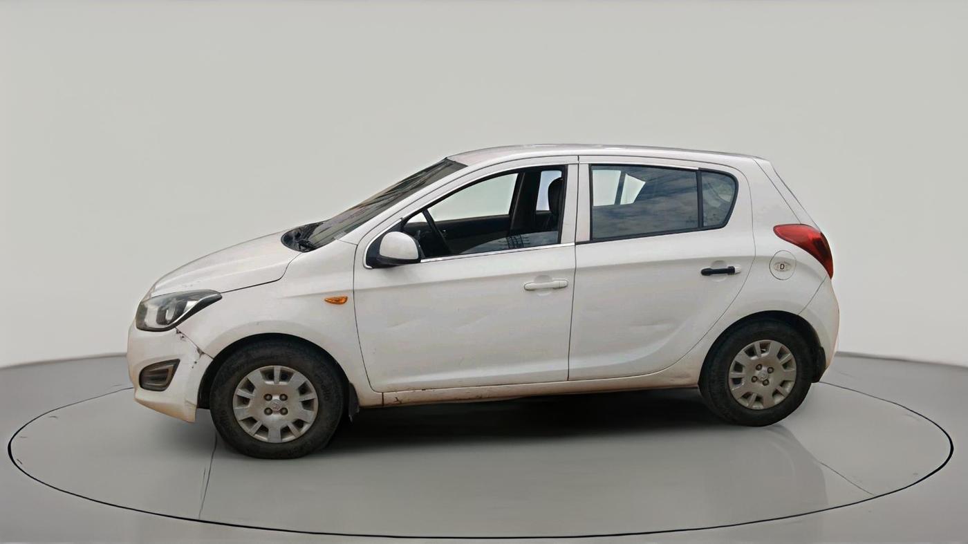 2013 Hyundai i20 MAGNA 1.4 CRDI, Diesel, Manual, 1,42,148 km, exterior
