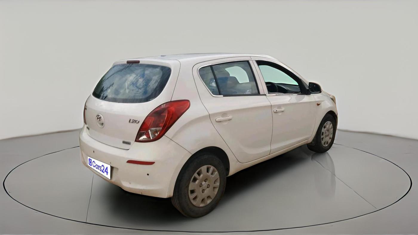 2013 Hyundai i20 MAGNA 1.4 CRDI, Diesel, Manual, 1,42,148 km, exterior
