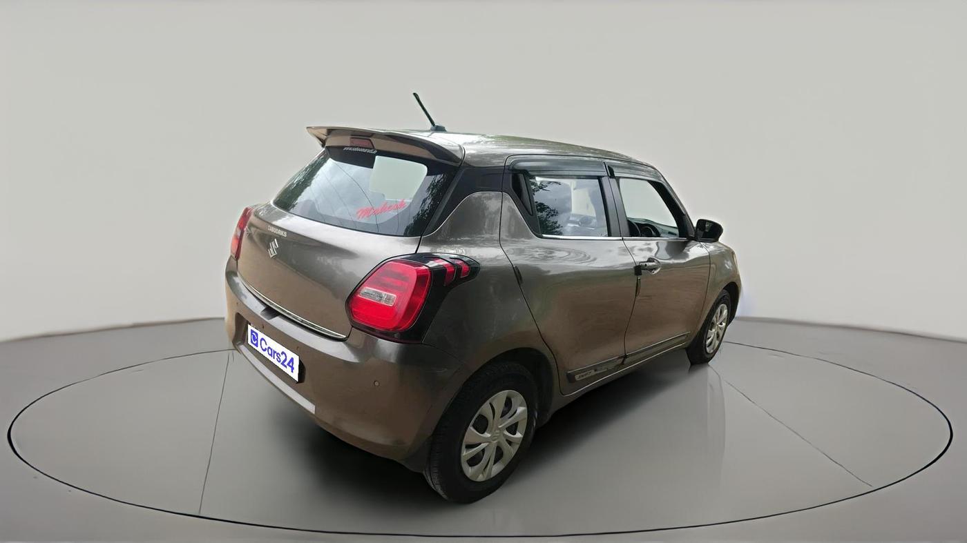 2021 Maruti Swift VXI, Petrol, Manual, 1,04,601 km, exterior