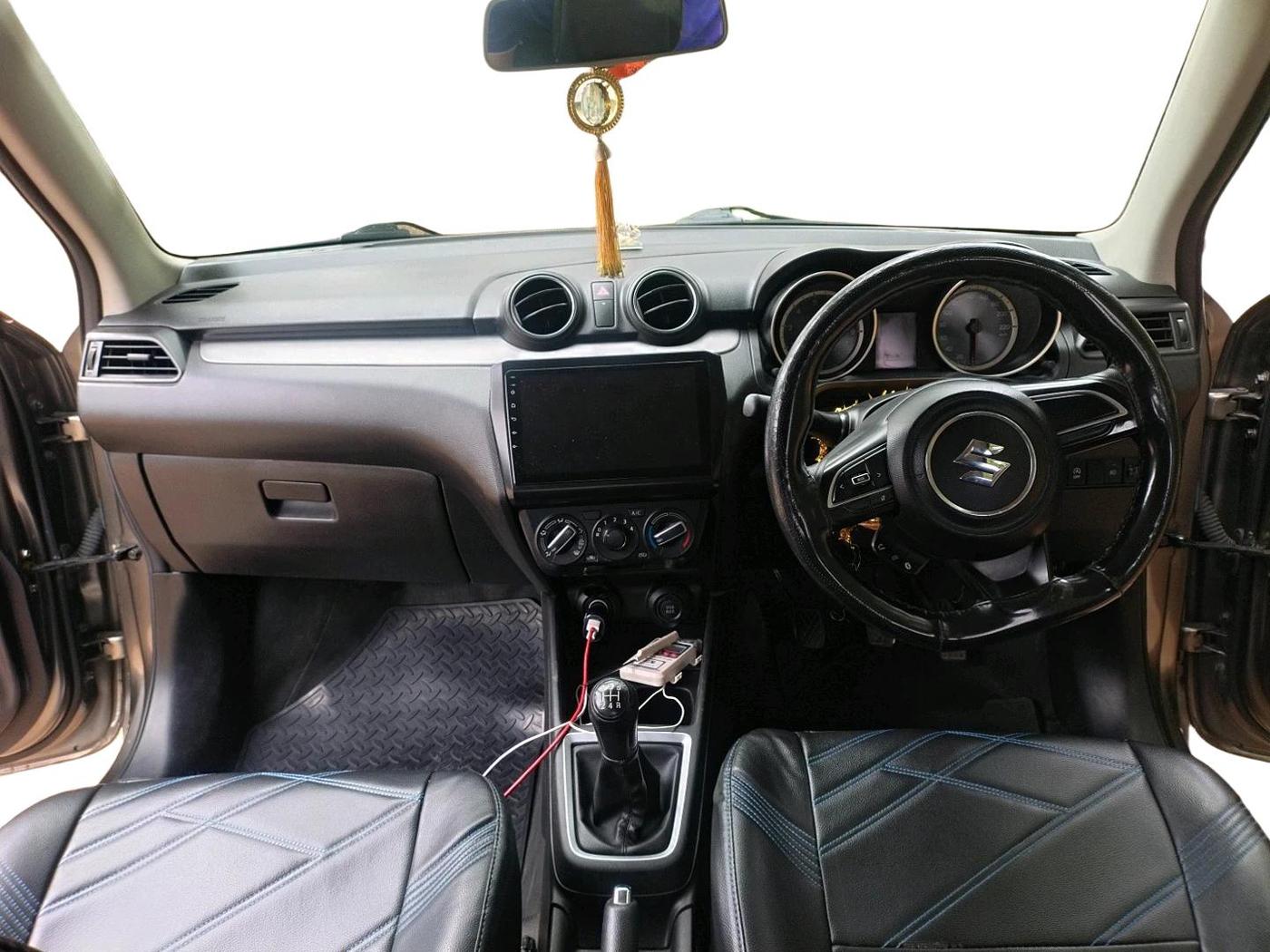 2021 Maruti Swift VXI, Petrol, Manual, 1,04,601 km, interior