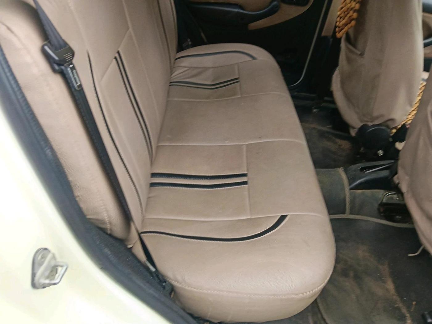 2016 Tata Indica EV2 LX, Diesel, Manual, 1,12,618 km, interior