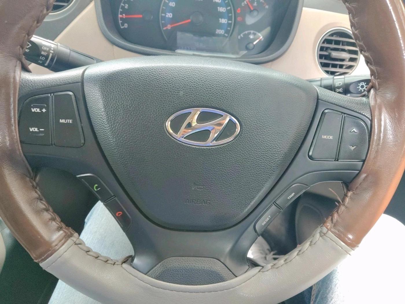 2017 Hyundai Xcent S 1.2 CRDI, Diesel, Manual, 1,32,770 km, interior