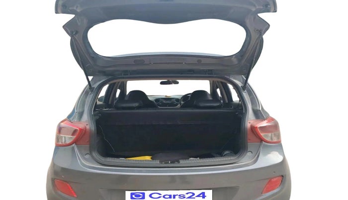 2016 Hyundai Grand i10 ASTA 1.1 CRDI, Diesel, Manual, 1,10,447 km, exterior