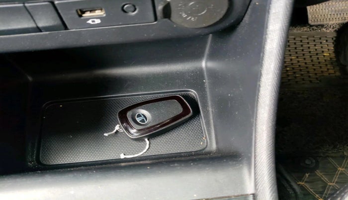 2022 Tata PUNCH CREATIVE  AMT, Petrol, Automatic, 56,052 km, interior