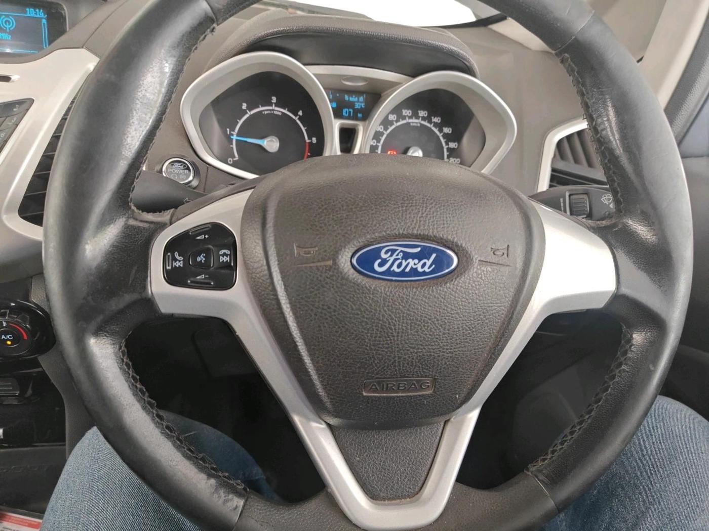 2014 Ford Ecosport TITANIUM 1.5L DIESEL (OPT), Diesel, Manual, 1,36,726 km, interior