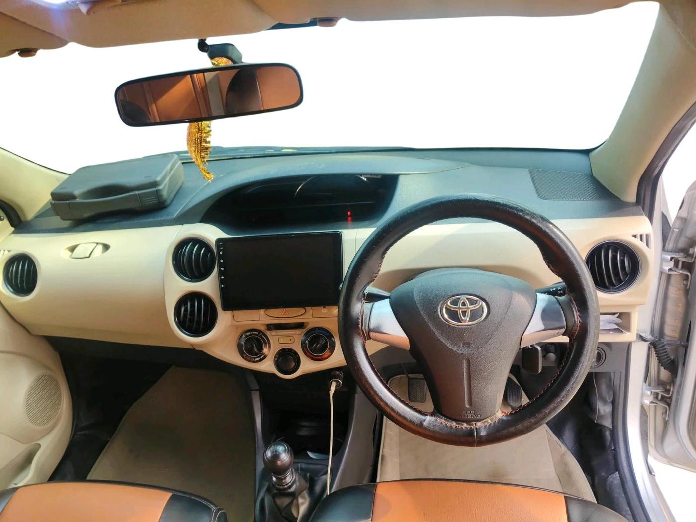 2019 Toyota Etios GD, Diesel, Manual, 2,88,600 km, interior