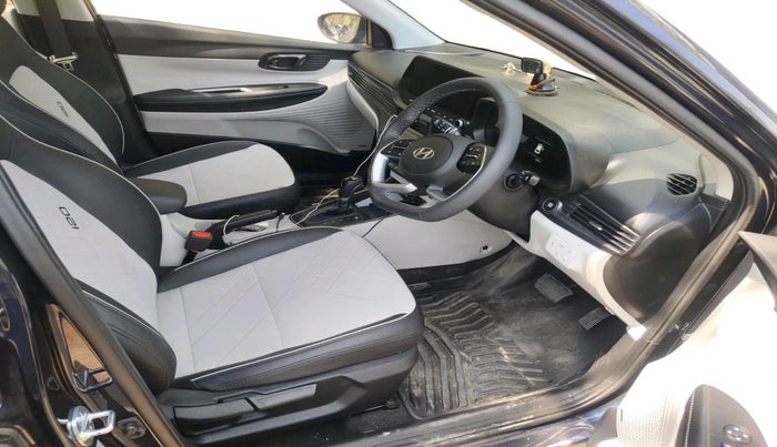 2025 Hyundai NEW I20 ASTA (O) 1.2 IVT, Petrol, Automatic, 3,828 km, interior