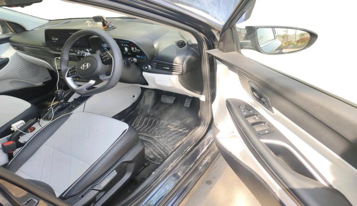 2025 Hyundai NEW I20 ASTA (O) 1.2 IVT, Petrol, Automatic, 3,828 km, interior