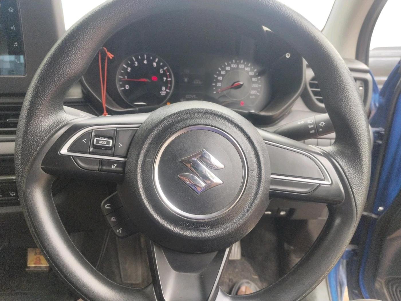 2025 Maruti Swift VXi, Petrol, Manual, 10,049 km, interior